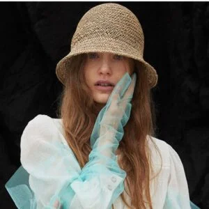 Chapeau De Paille Bob