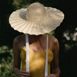 Chapeau De Paille Vague
